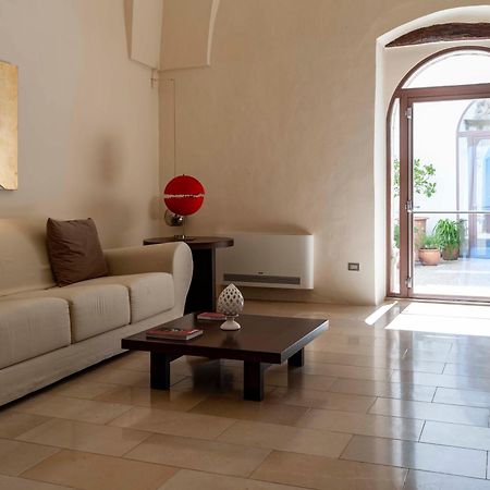 La Sommita Relais & Chateaux ออสตูนี ภายนอก รูปภาพ