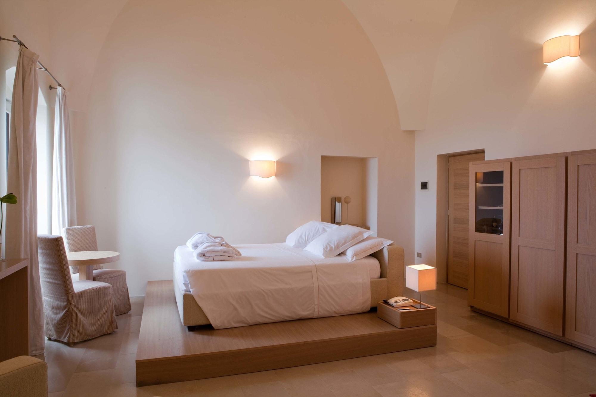 La Sommita Relais & Chateaux ออสตูนี ภายนอก รูปภาพ