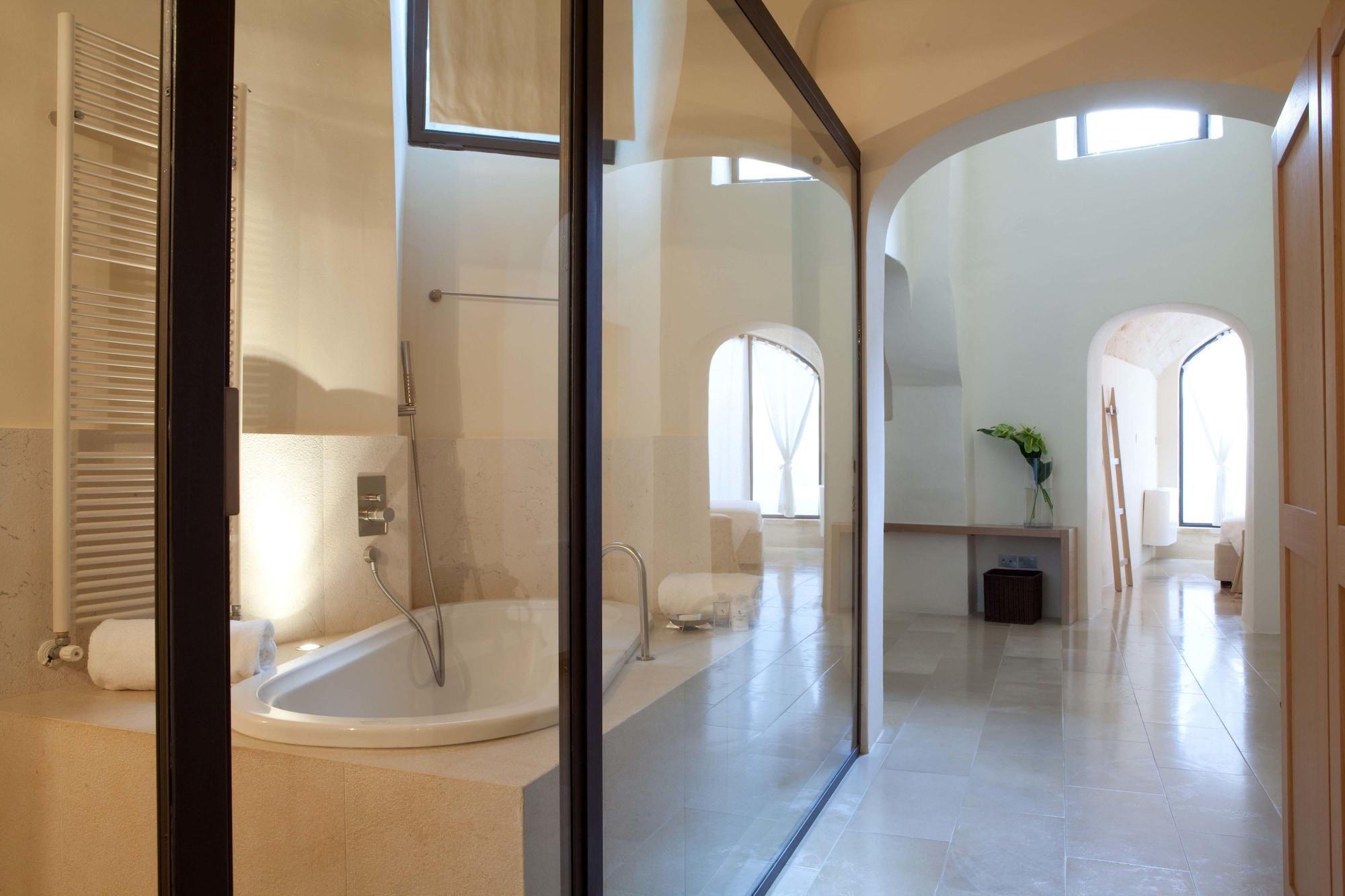 La Sommita Relais & Chateaux ออสตูนี ภายนอก รูปภาพ