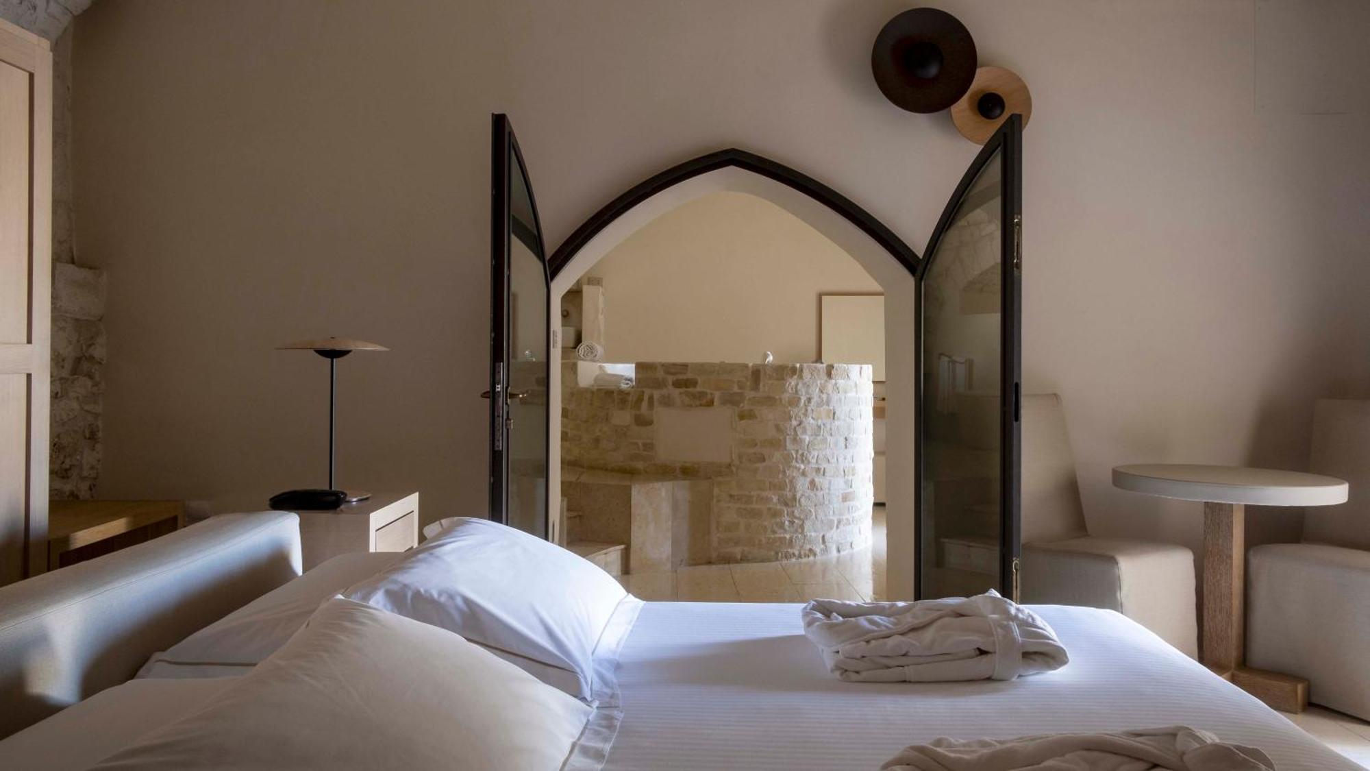La Sommita Relais & Chateaux ออสตูนี ภายนอก รูปภาพ